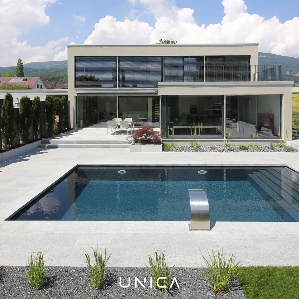 Moderner Neubau Einfamilienhaus mit Pool, Unica Architektur